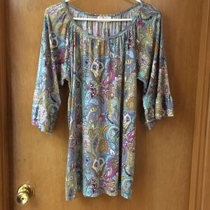 Artsy tunic top with bell sleeves